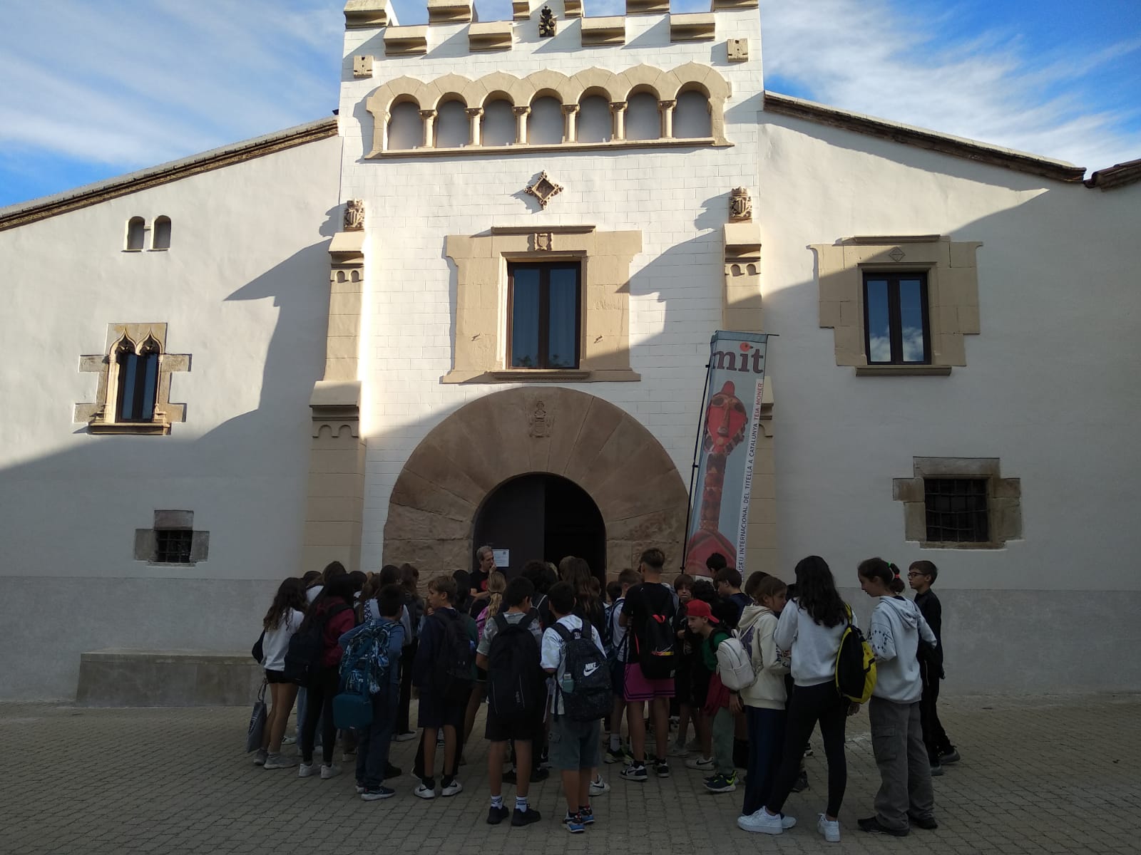 WhatsApp Image 2024-09-27 at 11.22.02 (2)