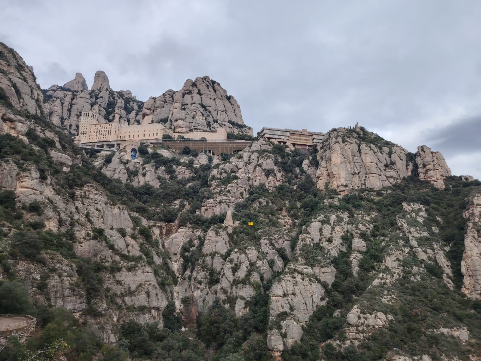 WhatsApp Image 2025-02-11 at 13.09.13 (4)