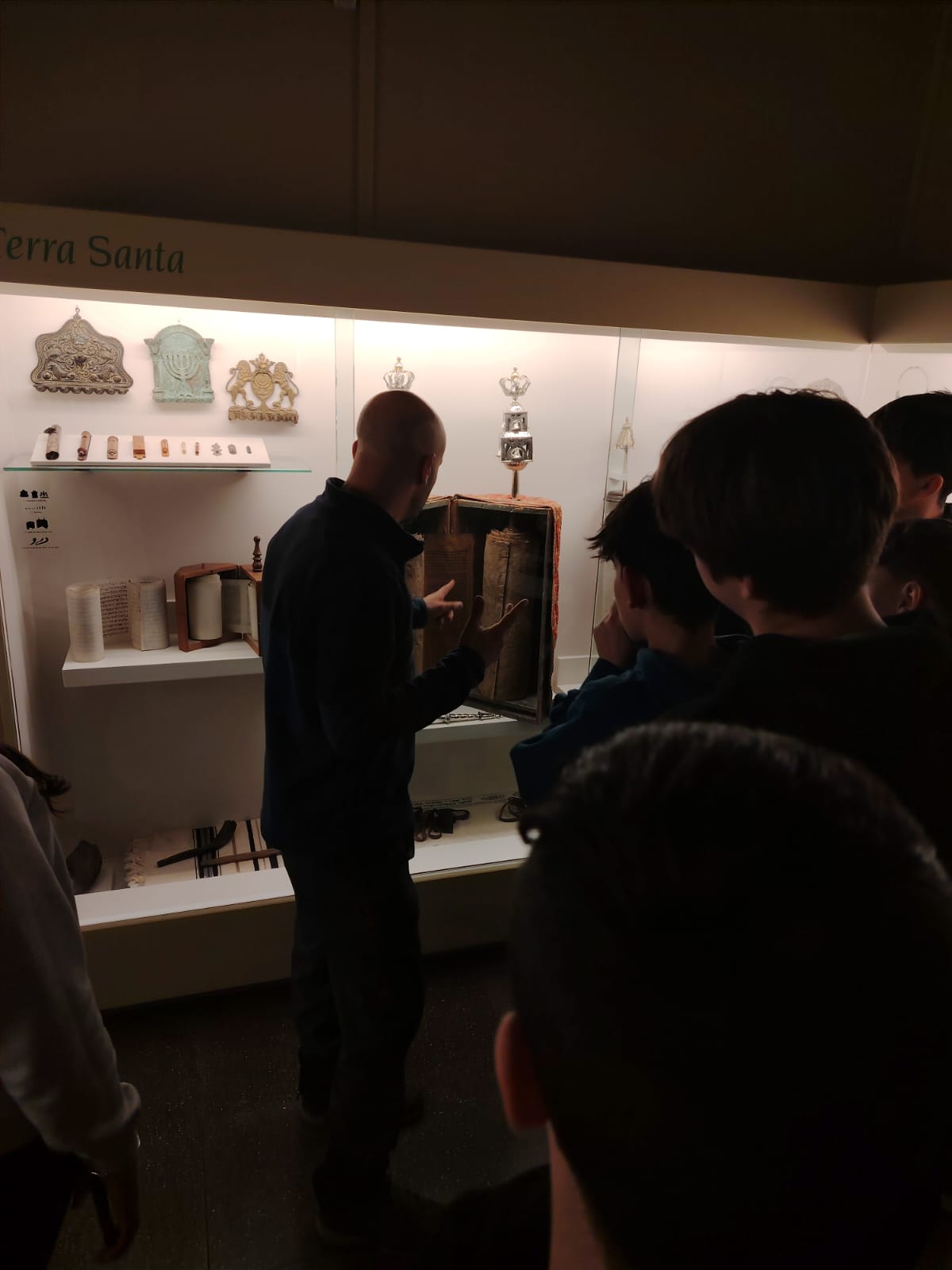 WhatsApp Image 2025-02-11 at 13.09.14 (1)