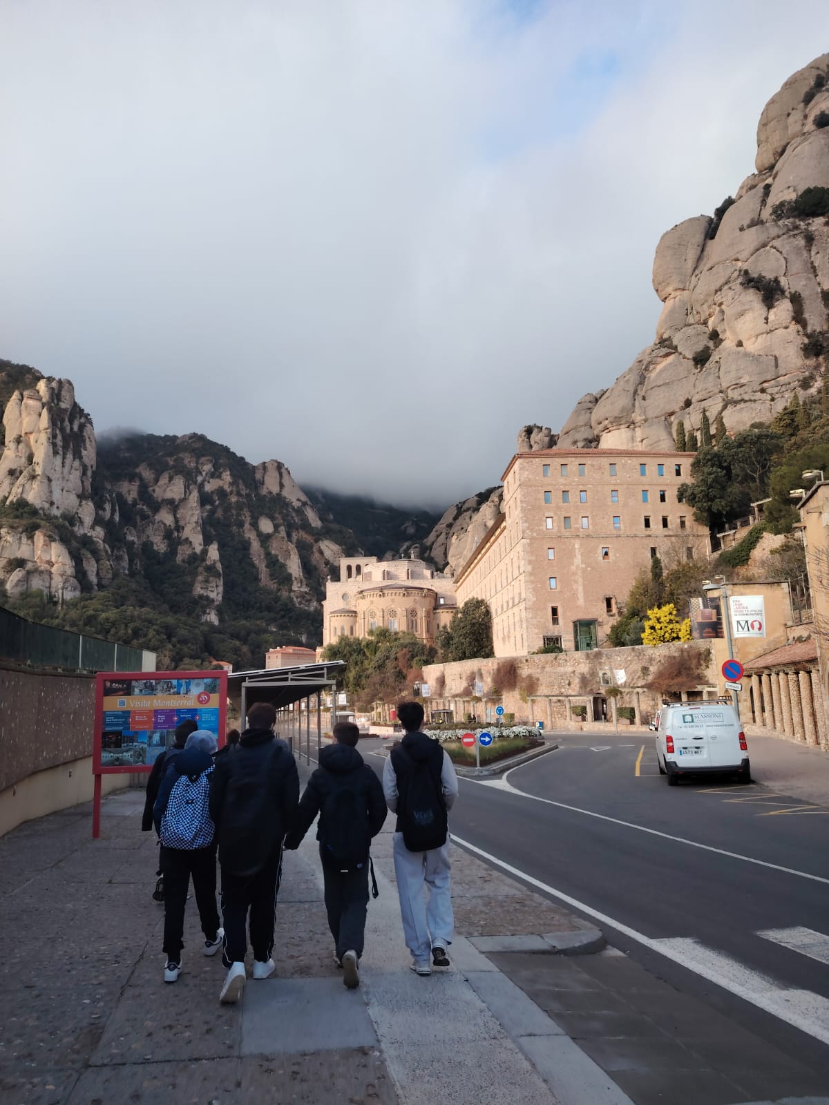 WhatsApp Image 2025-02-11 at 13.09.15