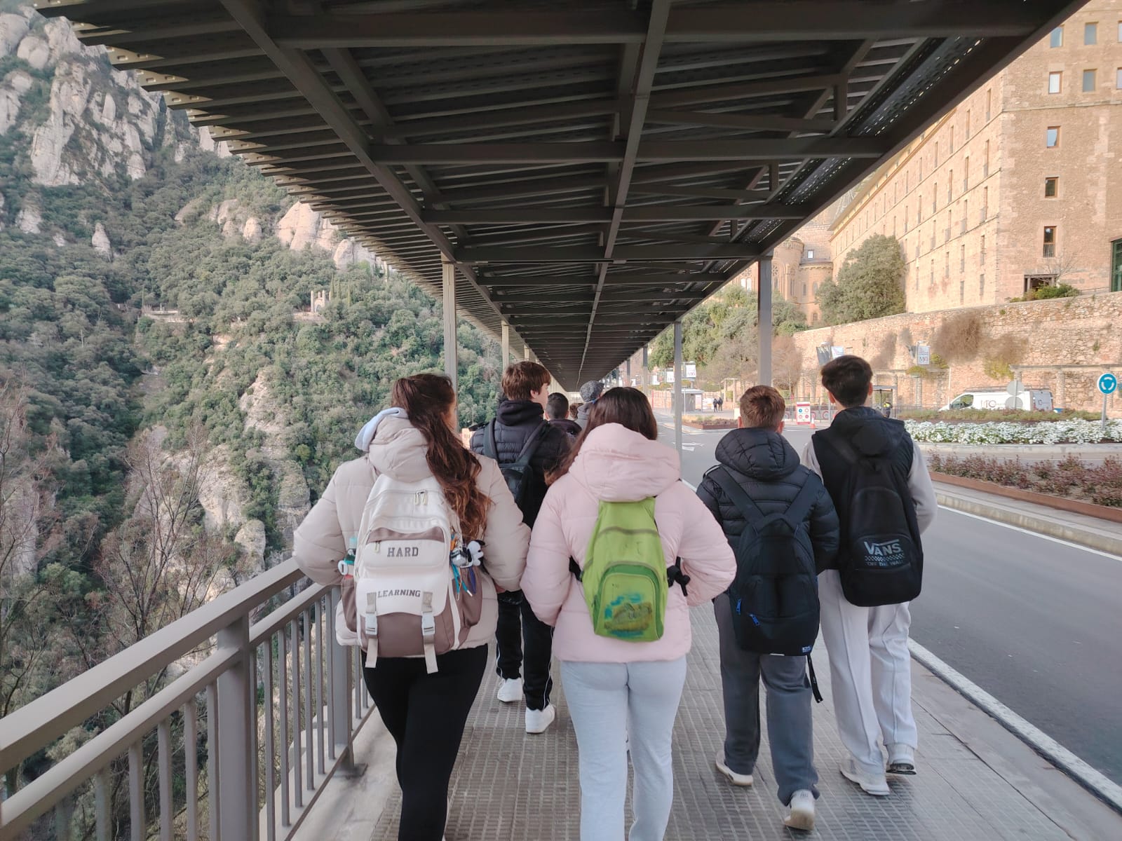 WhatsApp Image 2025-02-11 at 14.23.29 (1)