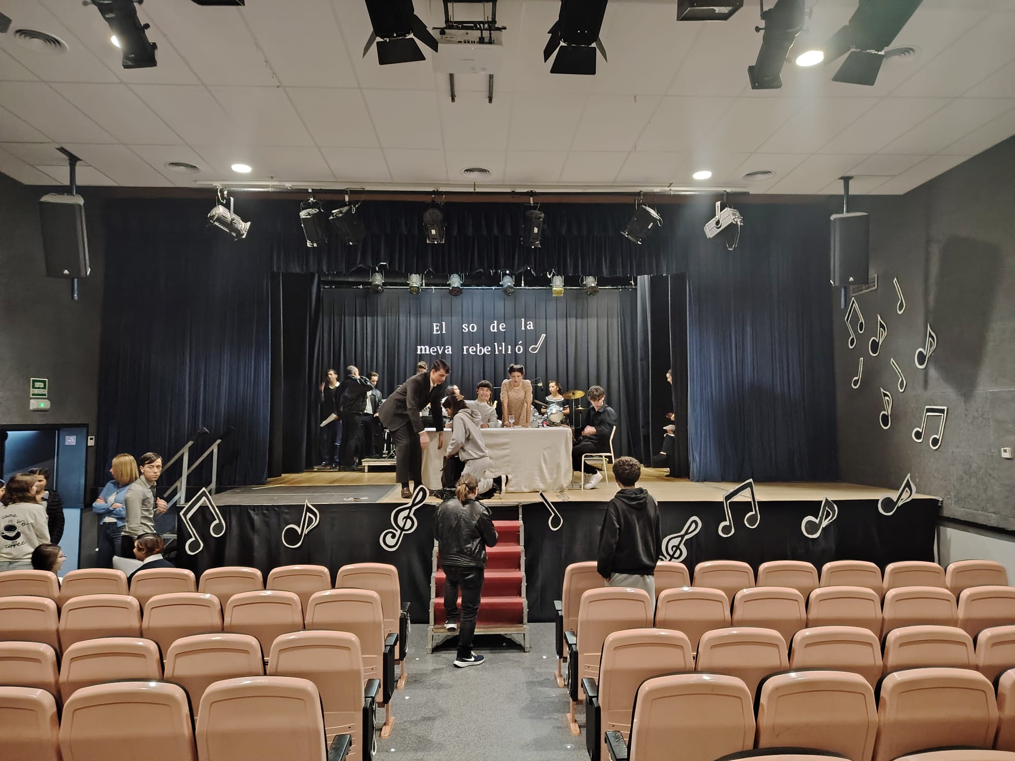 WhatsApp Image 2025-02-14 at 14.19.11 (1)