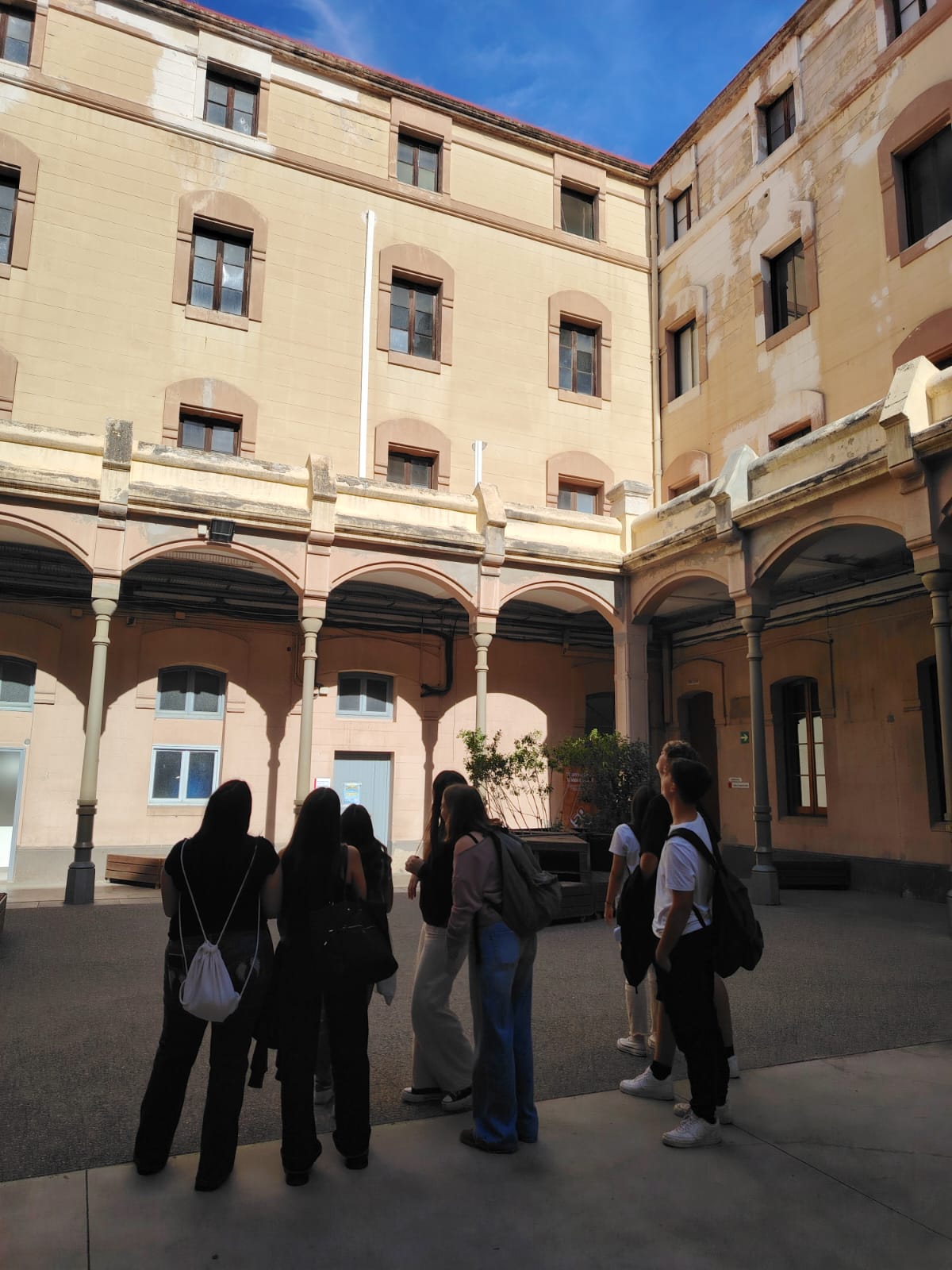 WhatsApp Image 2025-10-07 at 13.25.54 (1)