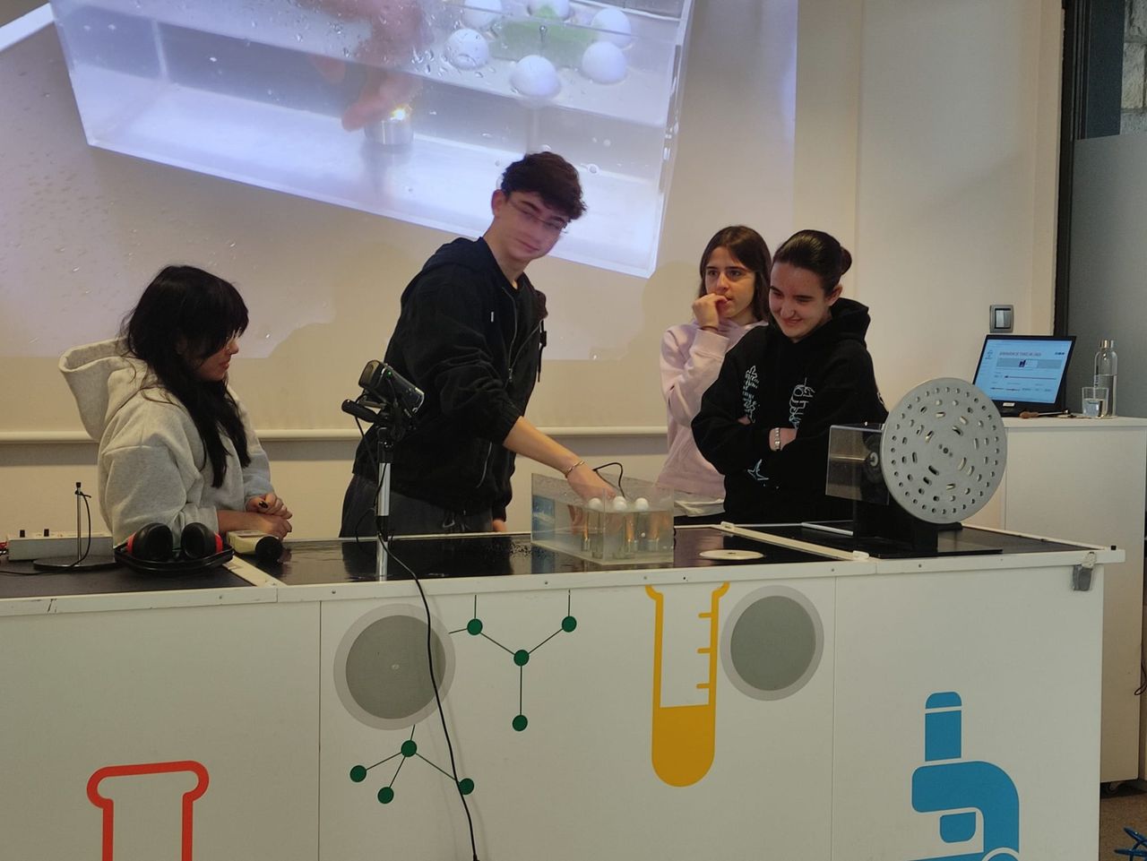 2024_taller_so_austica01