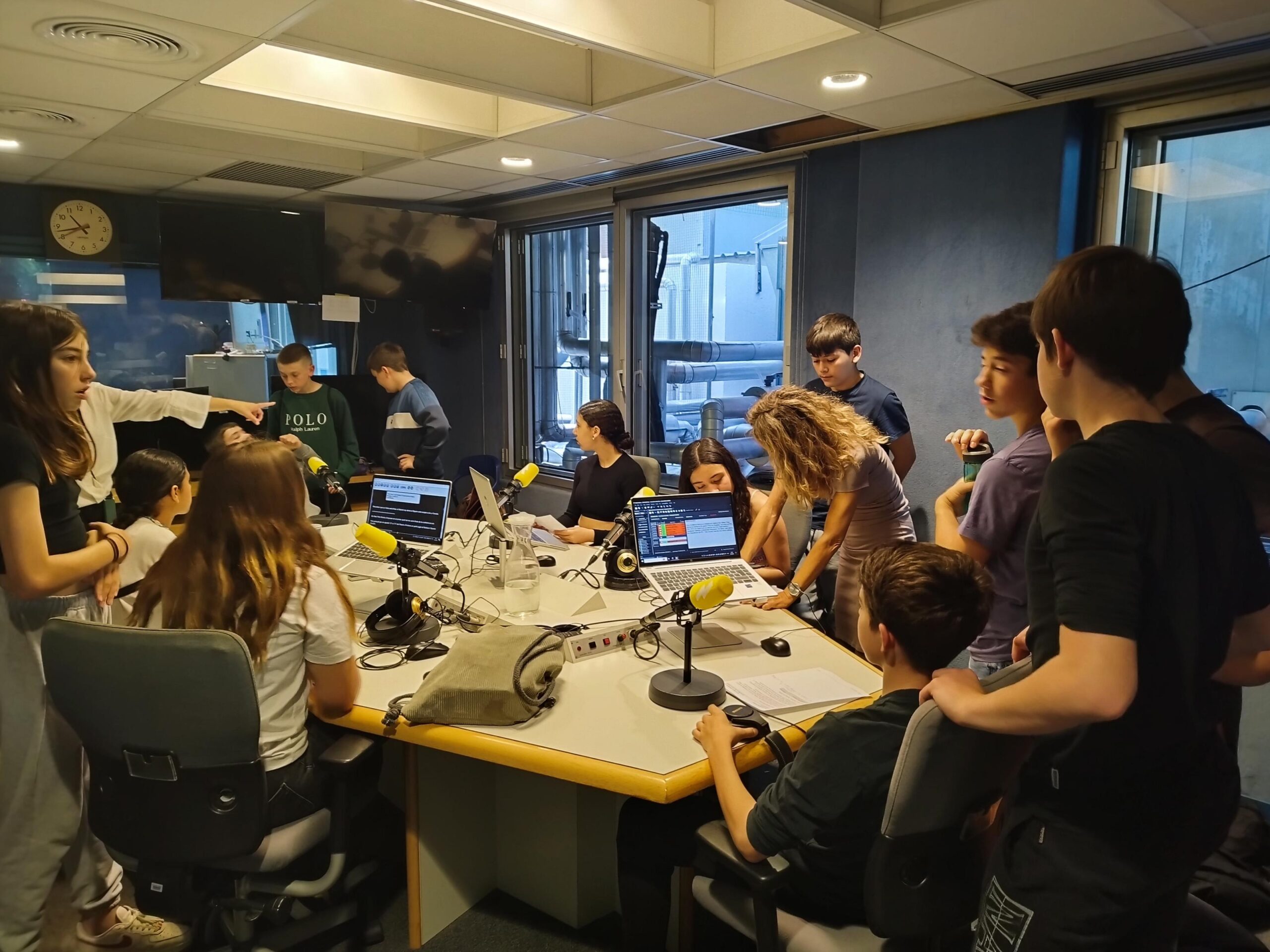 1716539626050-3200x2400