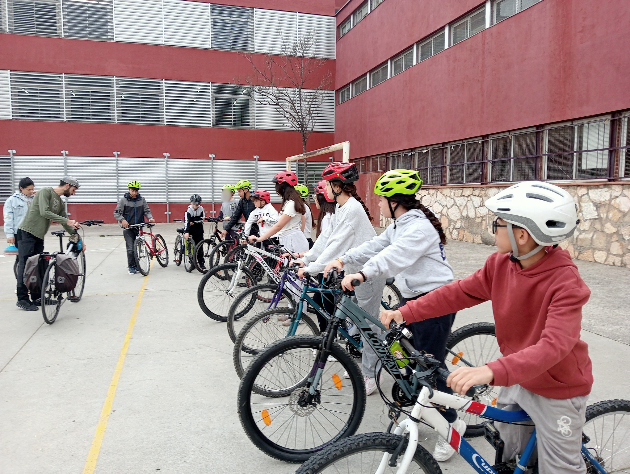 0a995690-a583-41ef-823b-e479314bb2b6