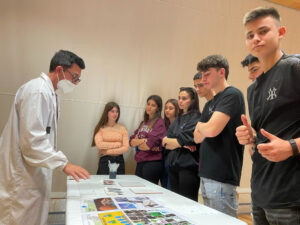 15 1r de Batxillerat Festival 10 a la menos 9