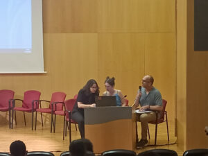 Acte XXI Edició Premi Montserrat Miró. Semifilanistes_Sonia Cabello i andrea Guerrero 2