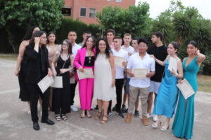 Graduació 2n Batx Ins Agusti Serra 2020-22 8