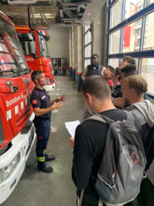 IFE visita els Bombers de Sabadell 2