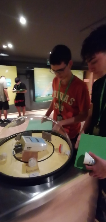 Visita central nuclear 2n Batx 1