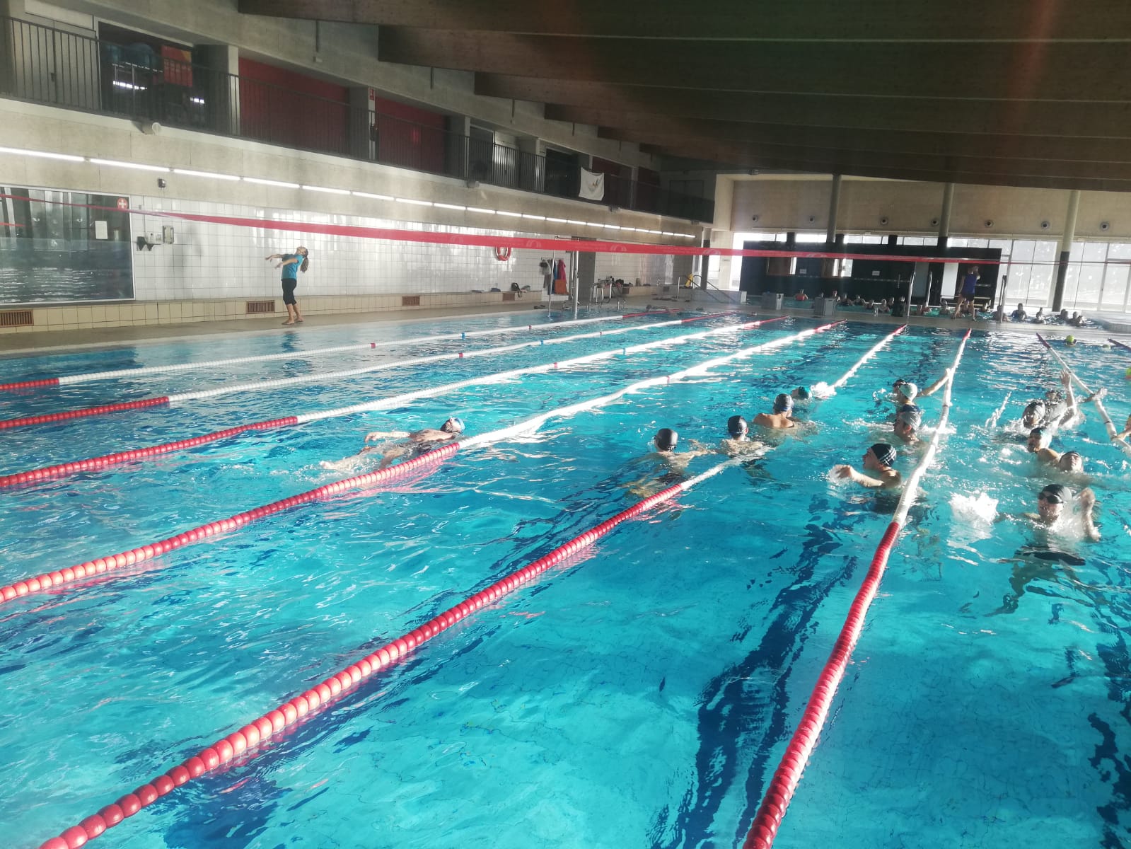 1r GS EAS Aprèn natació sincronitzada