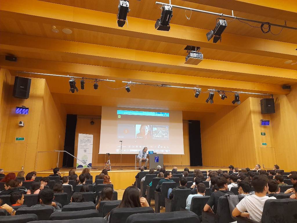 Homenatge víctimes camps de concentració amb 1r Batx