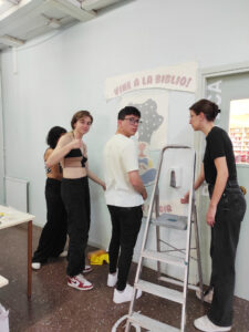 Vinils Cicle Formatiu de Disseny i Edició de Publicacions Impreses i Multimèdia