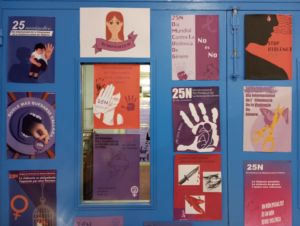 Cartells reivindicatius 25 N d'arts gràfiques