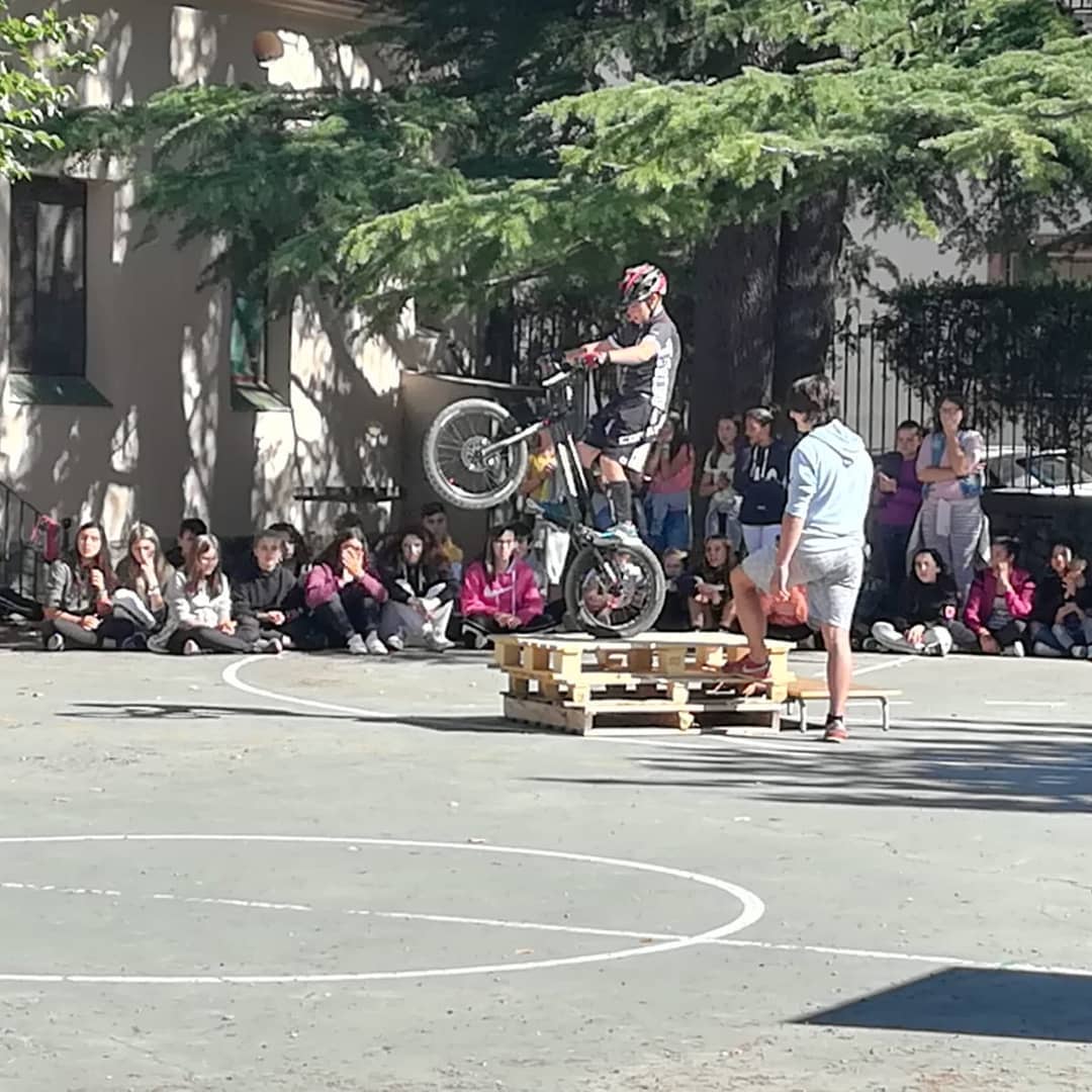 69298488_520222915189274_2098898679019450754_n