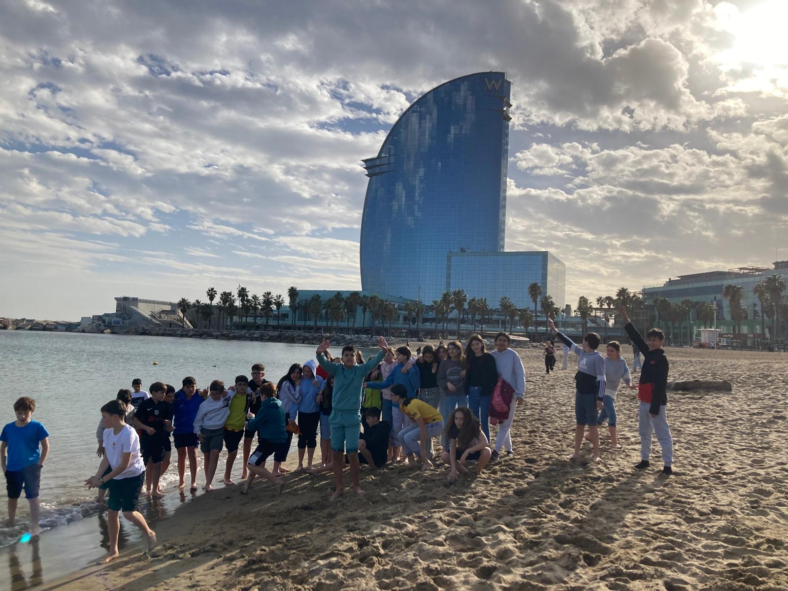 WhatsApp Image 2024-12-19 at 19.54.34 (5)