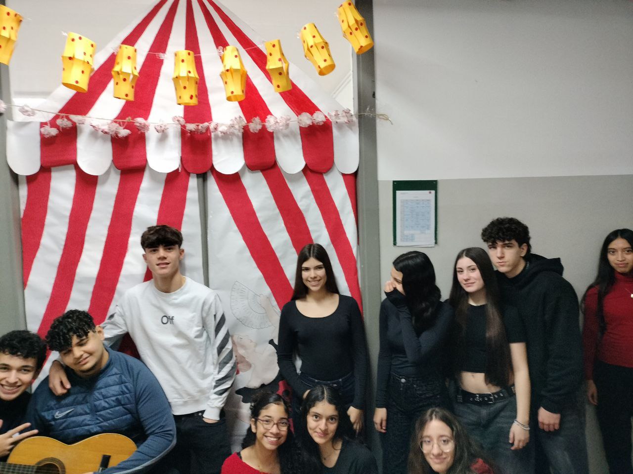 photo_5798708726305852599_y