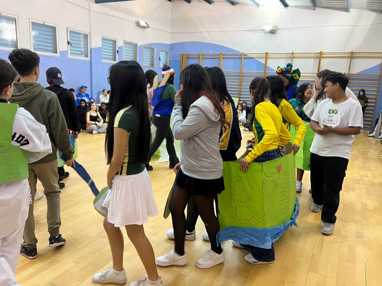 photo_5798708726305852690_y