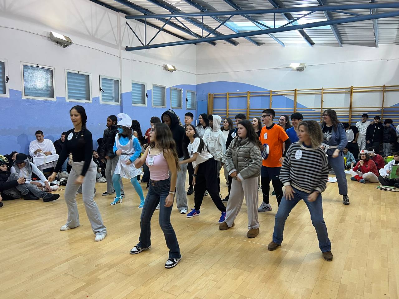 photo_5798708726305852700_y