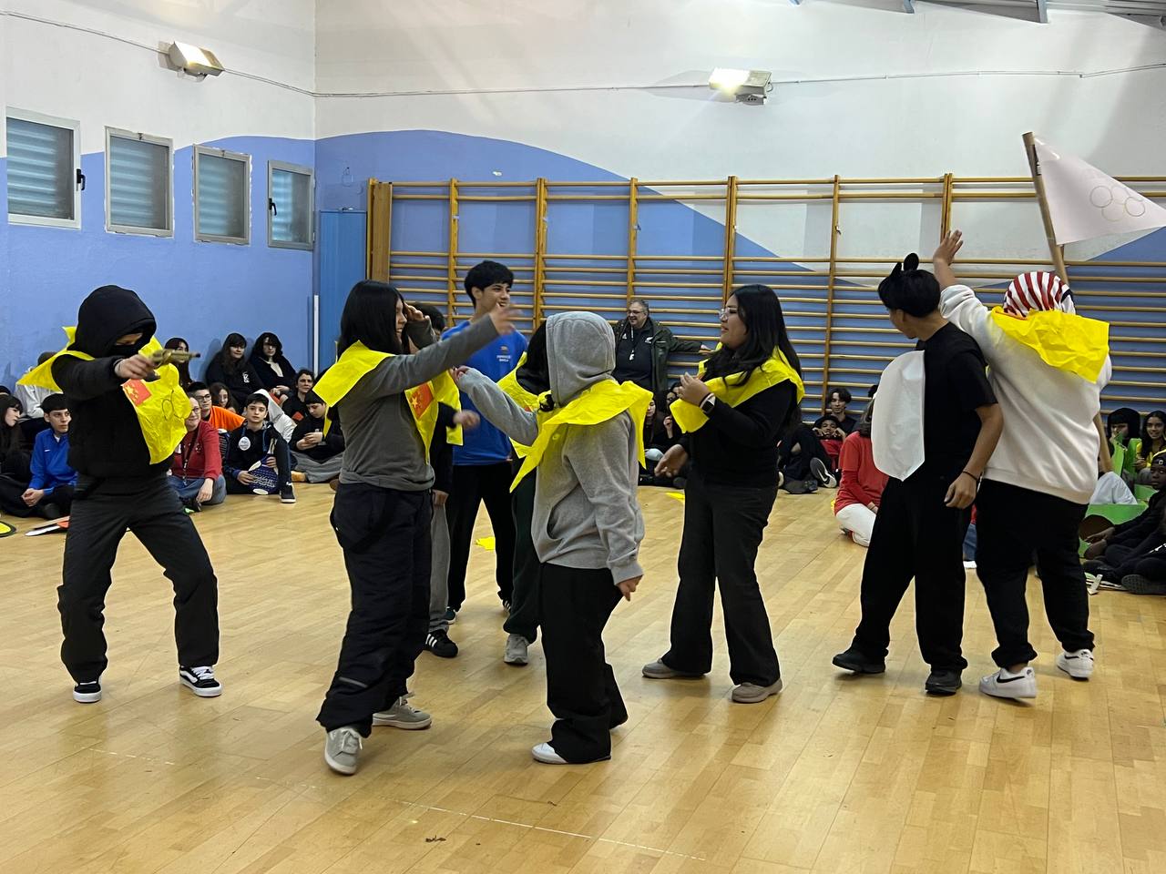 photo_5798708726305852702_y