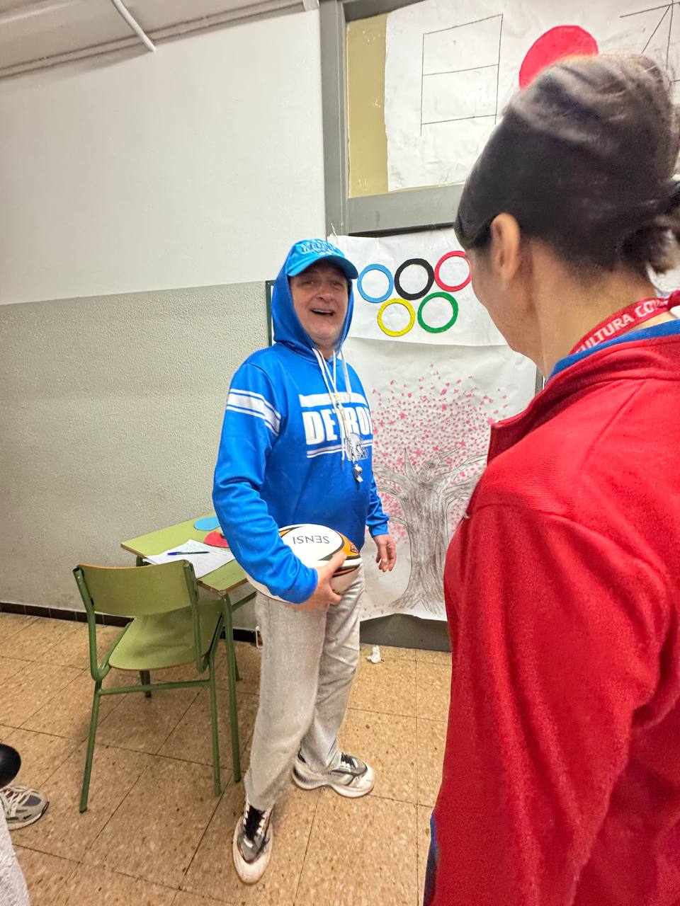 photo_5805436771100200283_y