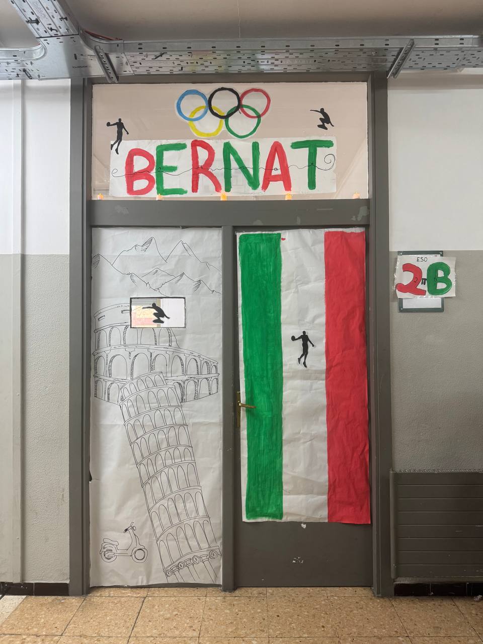 photo_5805436771100200287_y