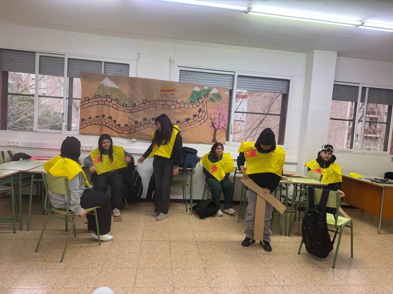 photo_5805436771100200312_y