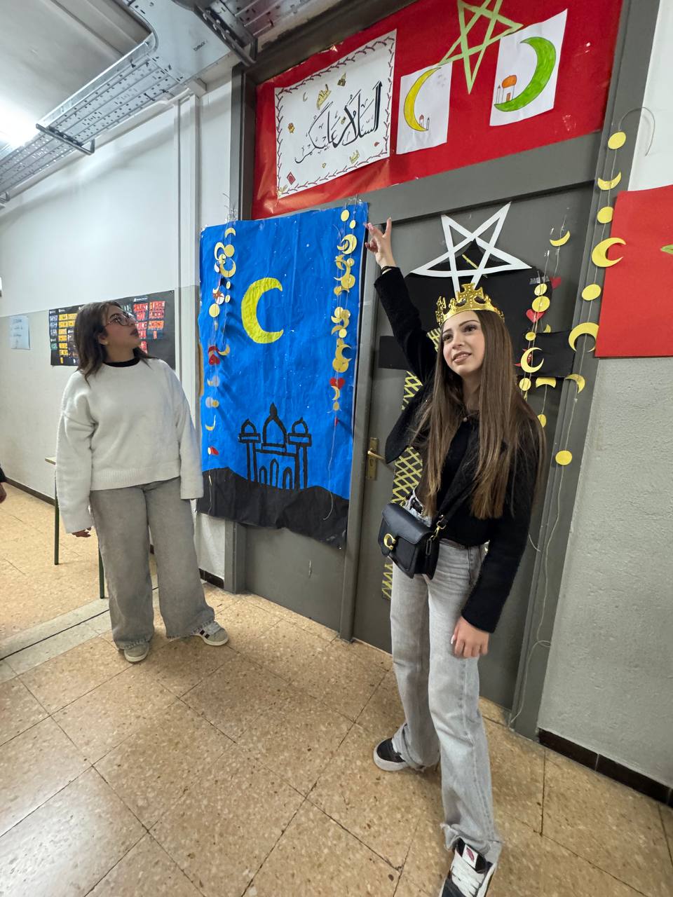 photo_5805436771100200315_y