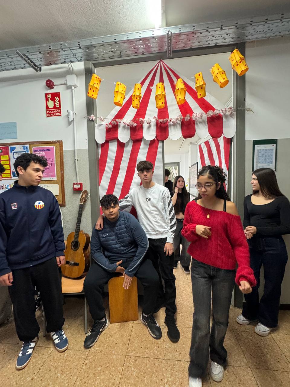 photo_5805436771100200316_y