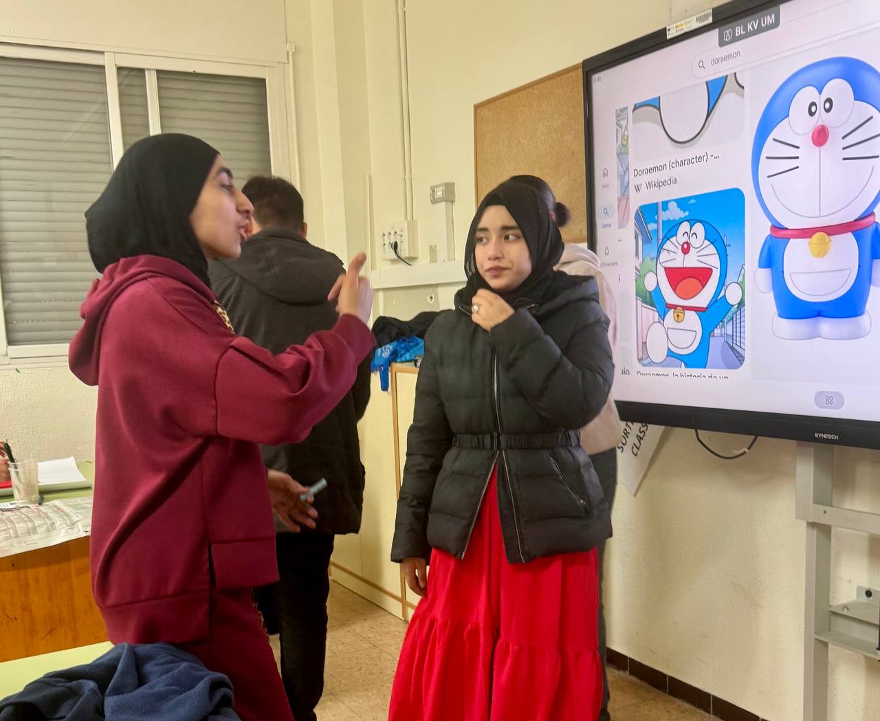 photo_5805436771100200329_y