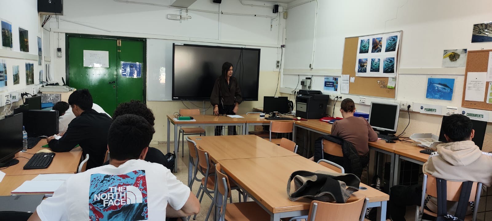 3ccf2cbb-af8e-4345-8a05-b302f7abcf9c