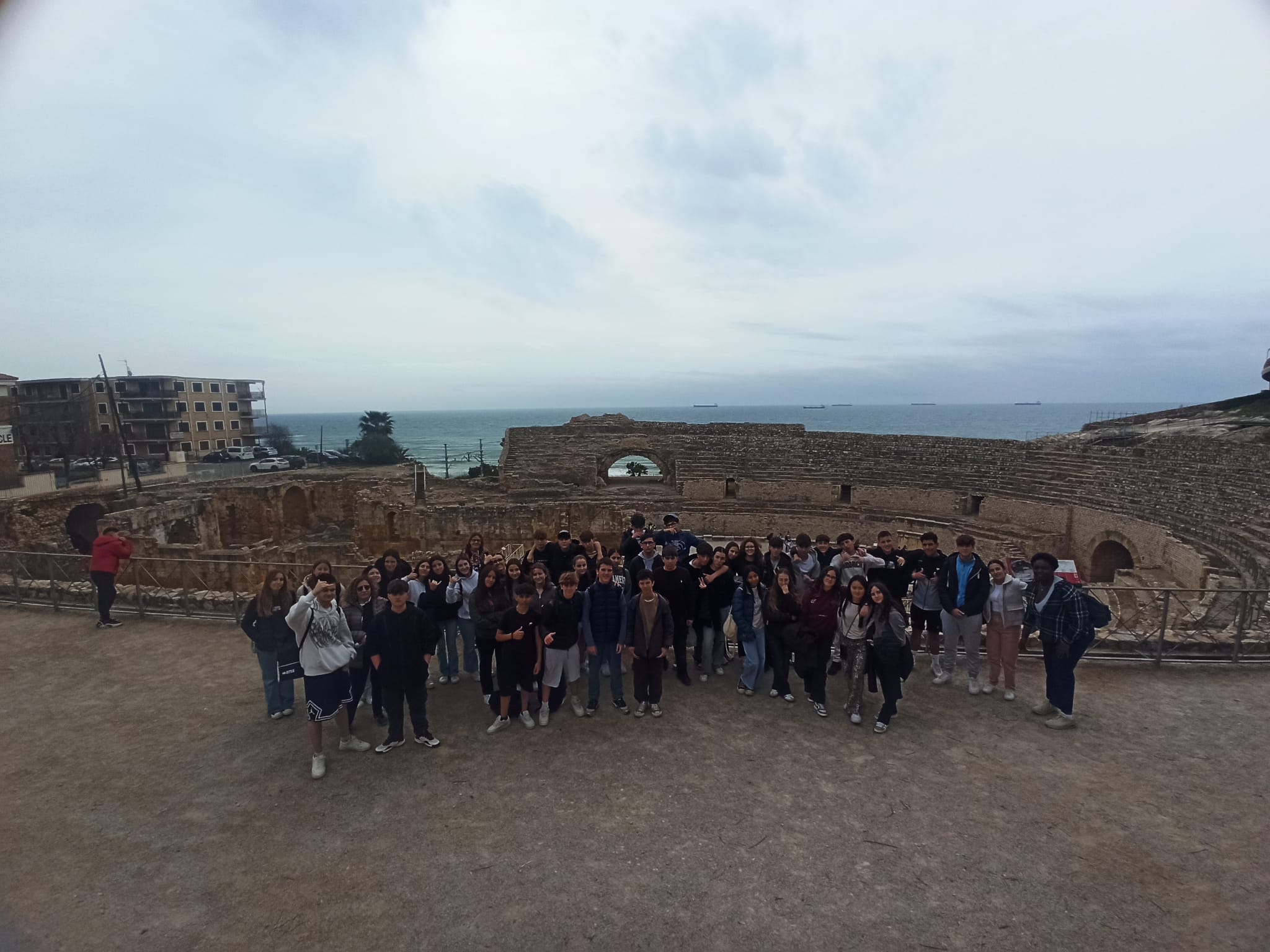 PHOTO-2025-04-05-19-59-43