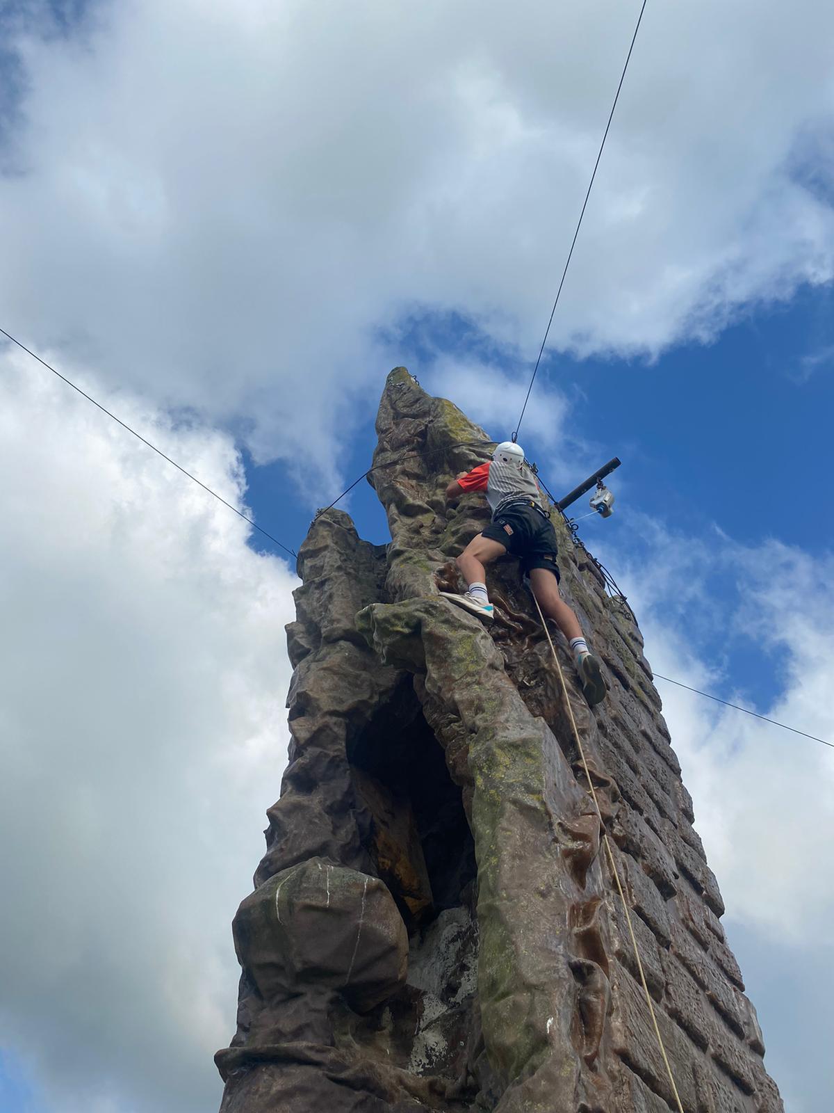 WhatsApp Image 2024-06-19 at 09.51.43 (6)