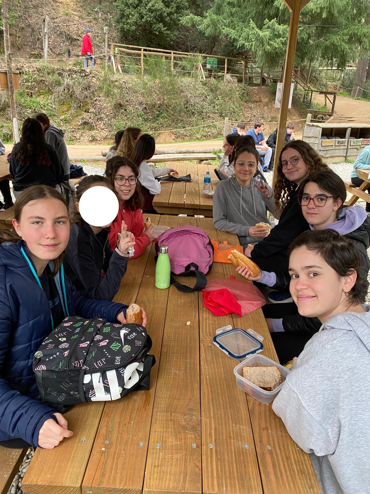 PHOTO-2025-04-09-09-44-05 4