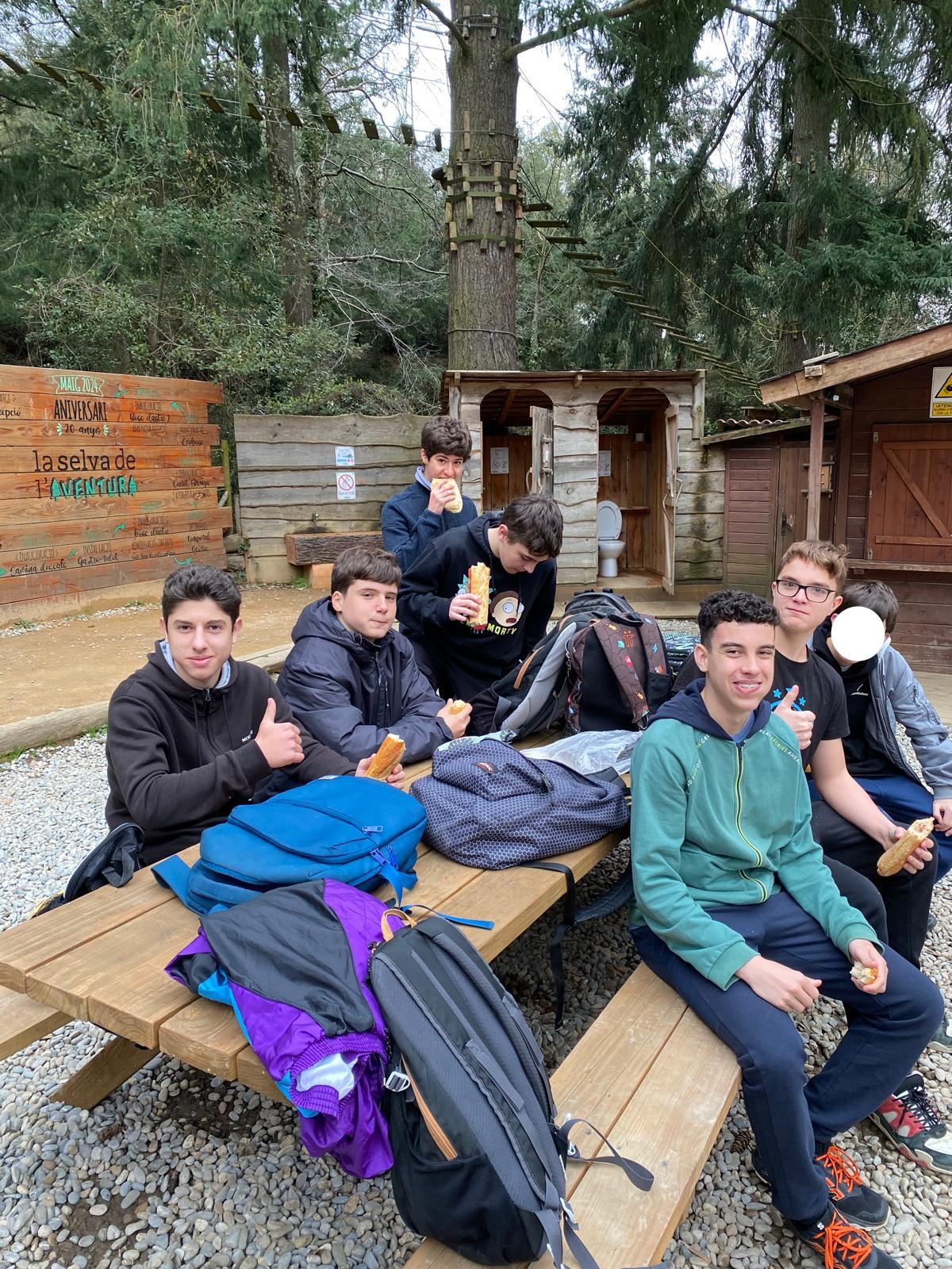 PHOTO-2025-04-09-09-44-05