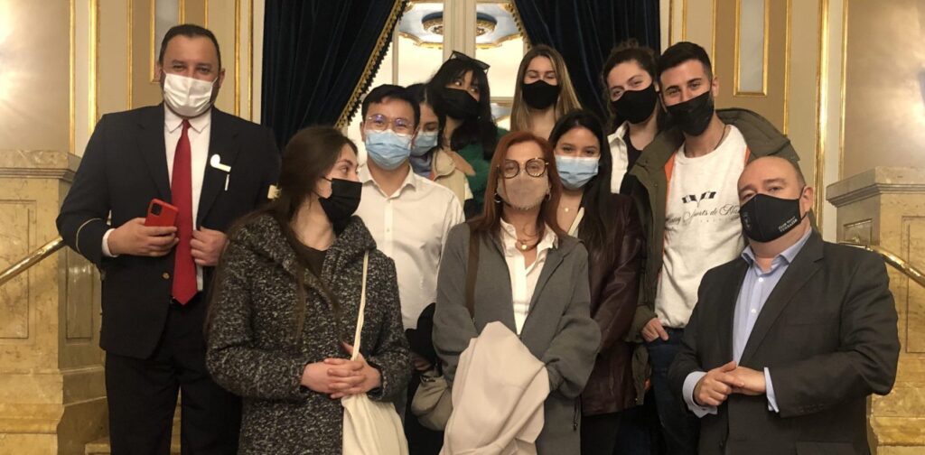 Grup de 2n de GAT a l'Hotel Roger de Llúria