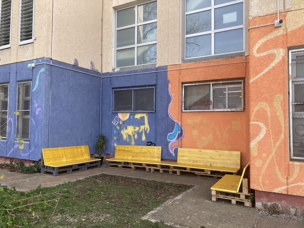 8F1D998B-C6C8-45BE-873B-676512DE3DC2_1_105_c