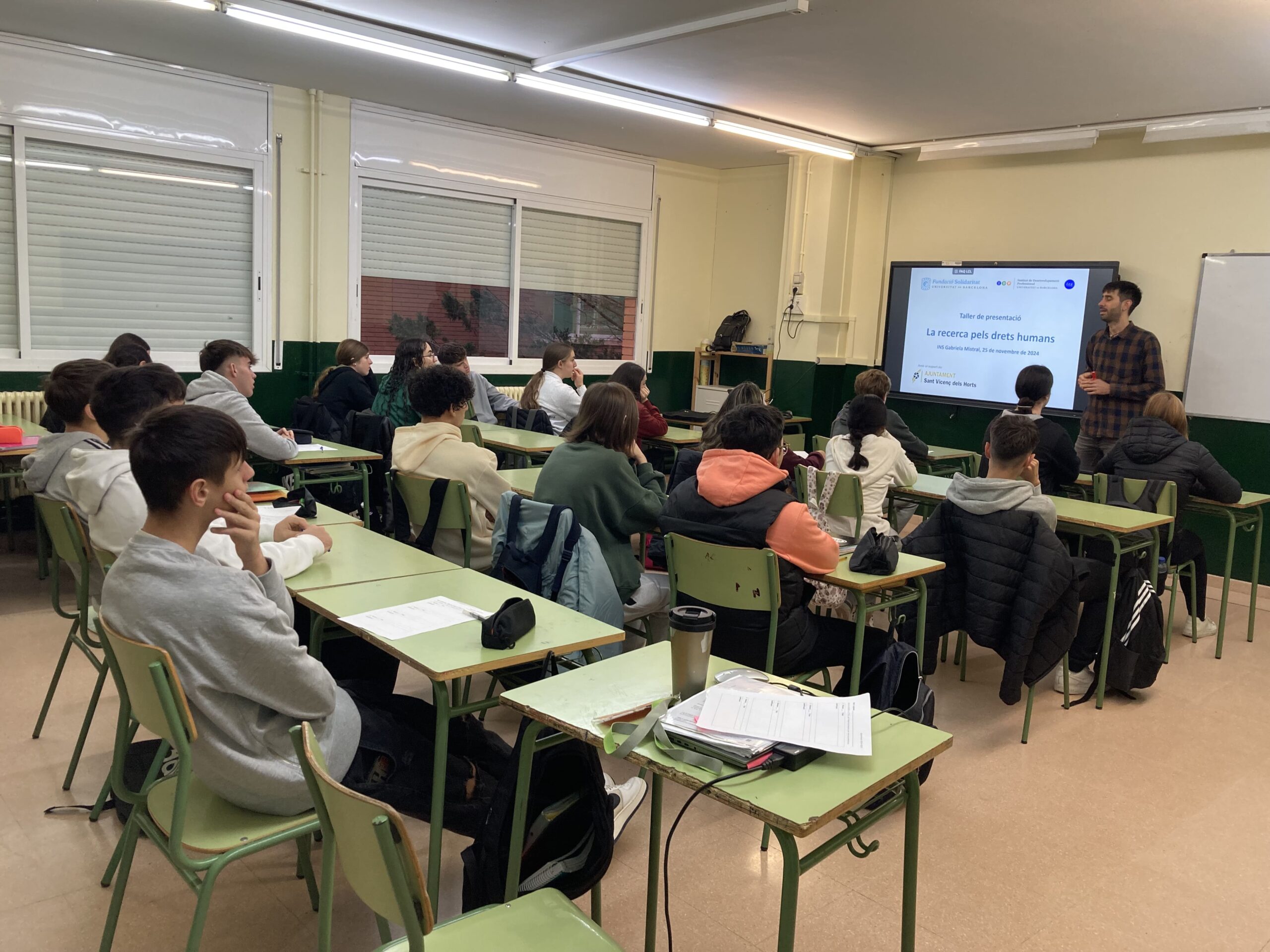 20241125 INS Gabriela Mistral taller intro 1r A (2)