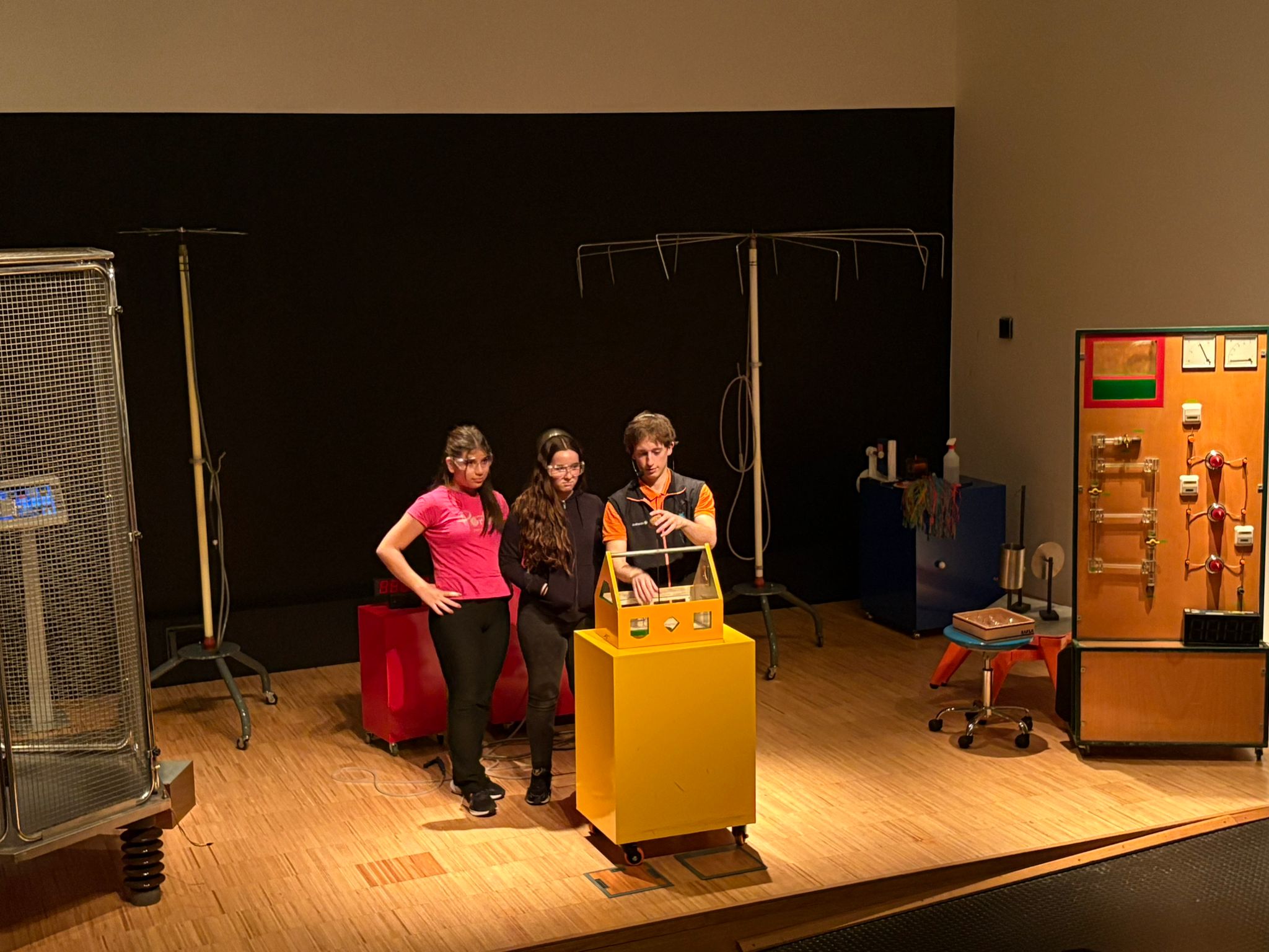 ca783e92-37a7-4123-8cda-10712ec6c892