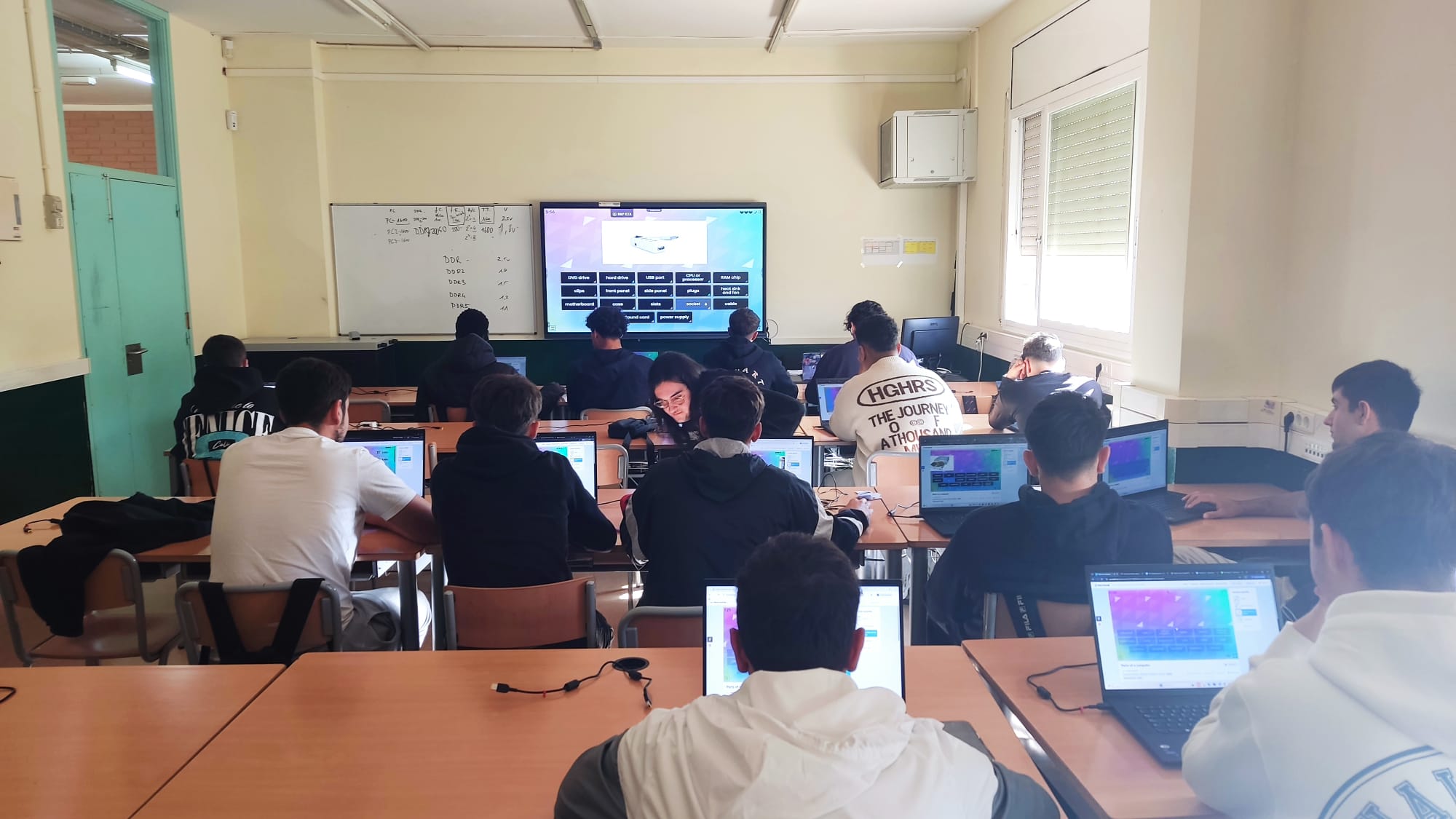 e9c4a194-b2c5-4570-81c6-3b8a7c8a3238