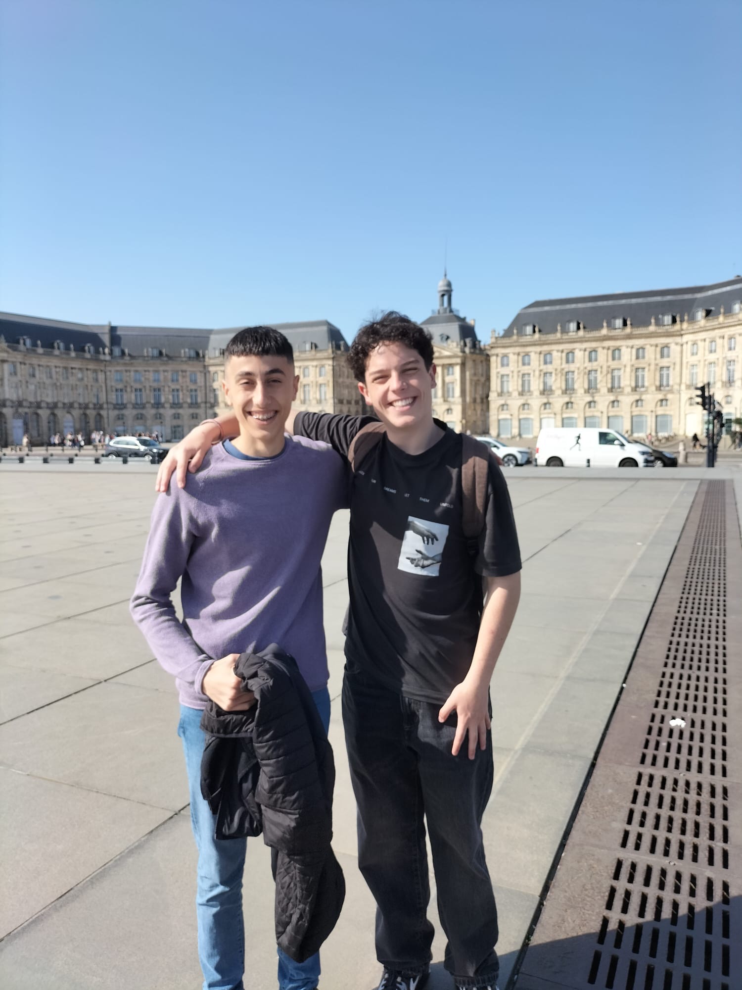 e05bb979-d3de-4082-82b5-c26fe37d5e1c