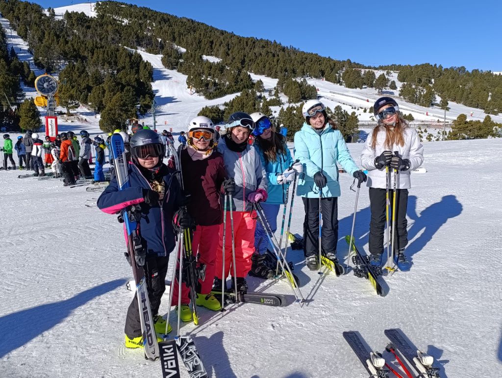 WhatsApp Image 2025-01-13 at 21.32.59