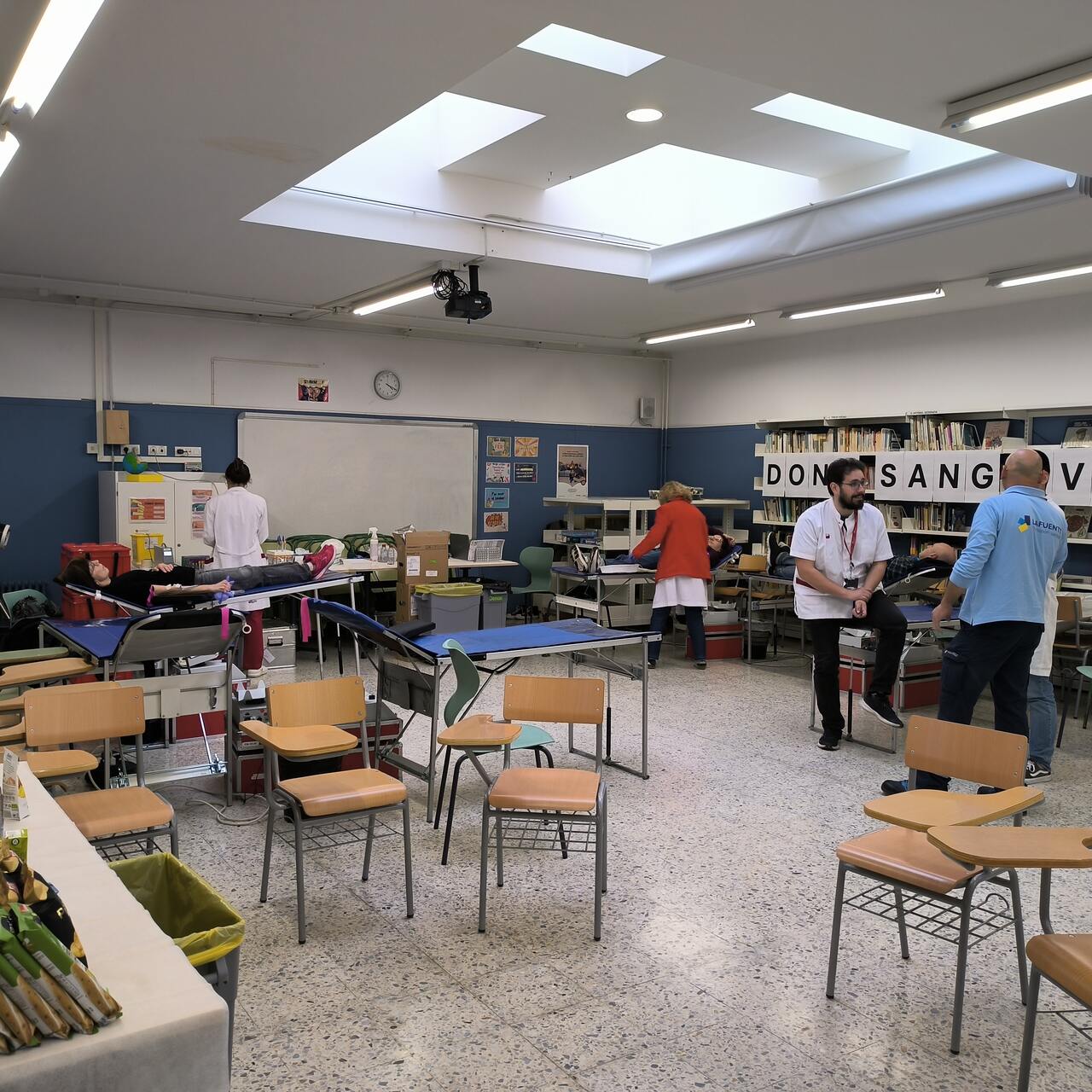 1743706757976_Easy-Resize.com