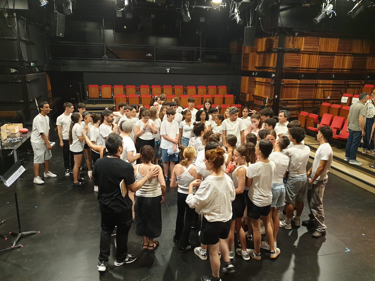 20250611_164930_Easy-Resize.com