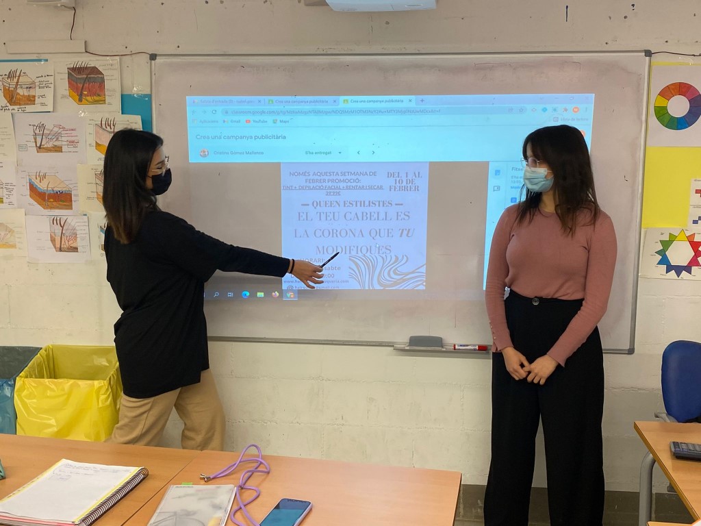 PHOTO Noura i Cristina - Maria Isabel Gonzalez