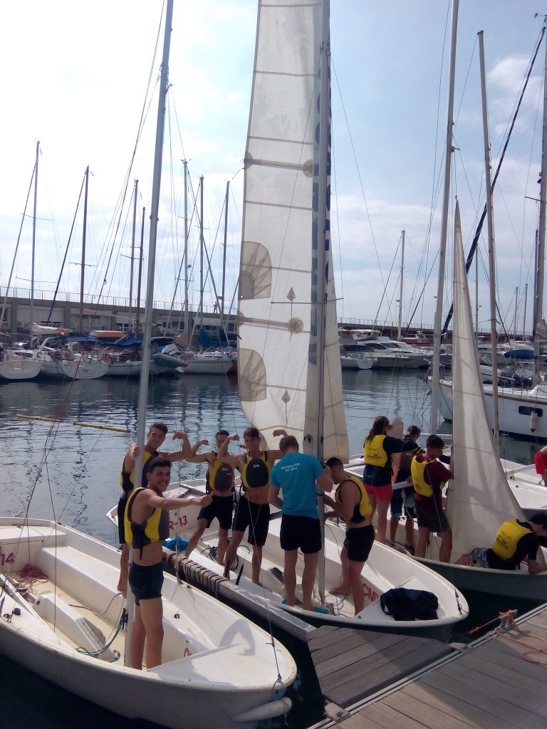 Vela lleugera al port