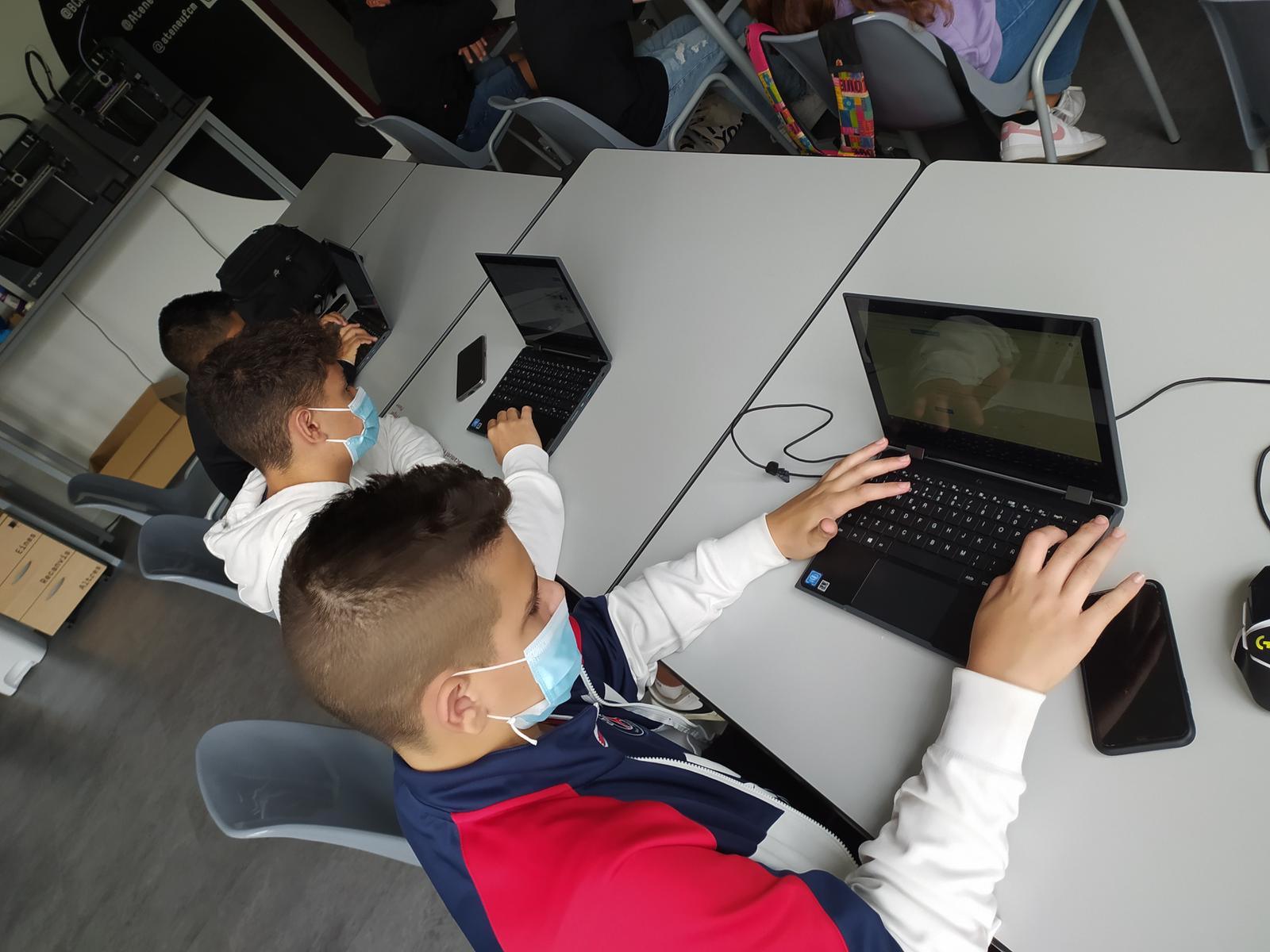 PHOTO-2021-11-05-09-48-46