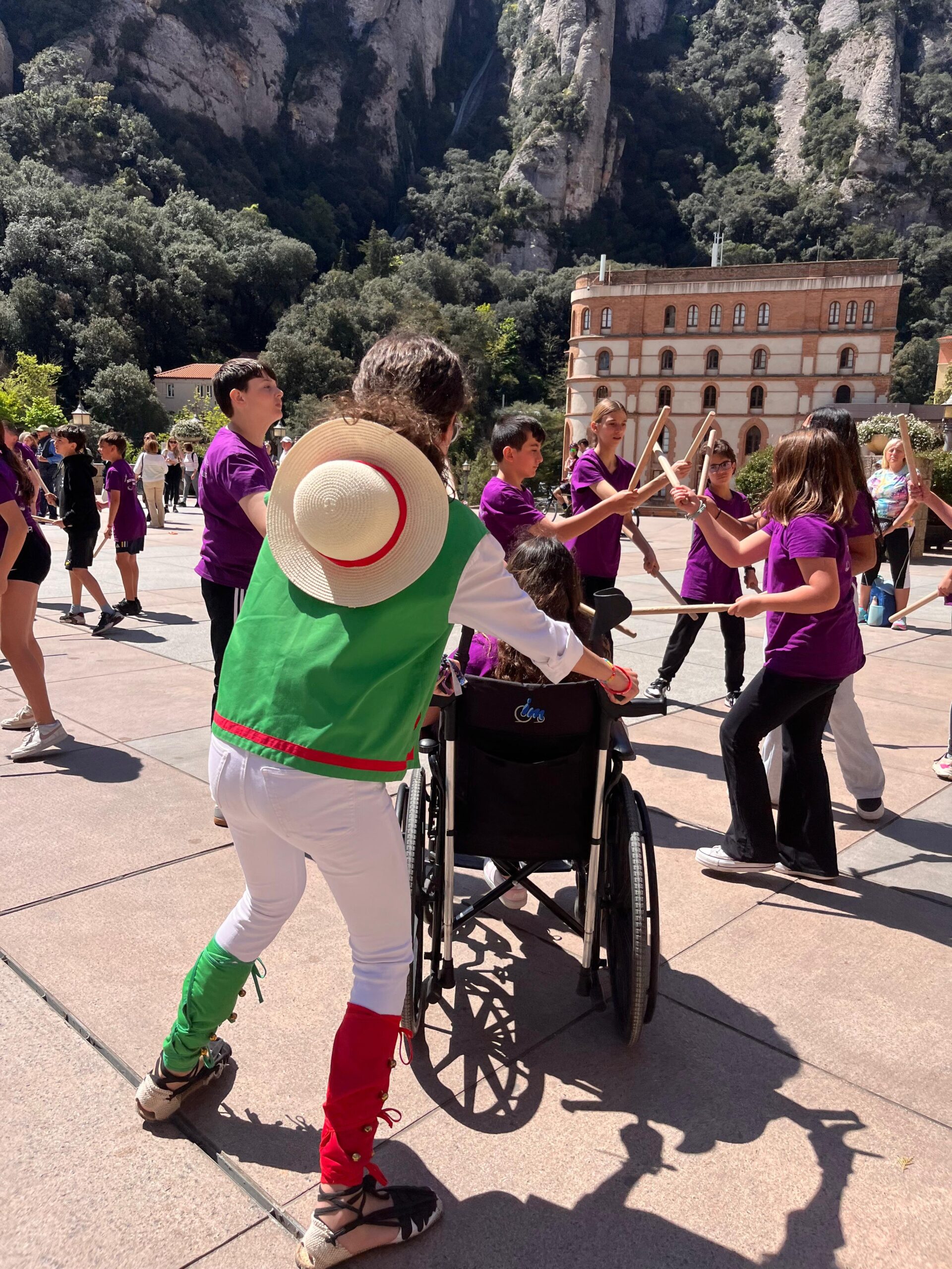 WhatsApp Image 2025-04-29 at 19.40.35 (2)