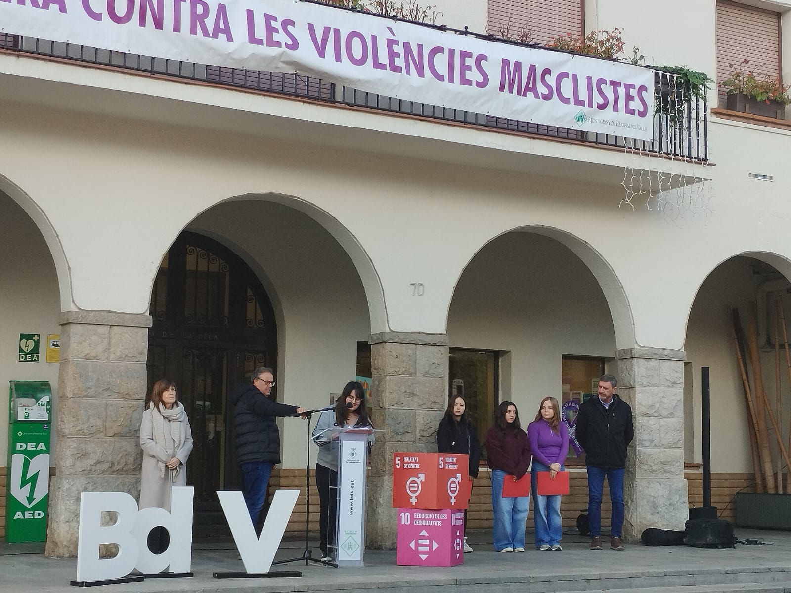 837707f8-ff11-46cb-a13a-ece60db50fa1